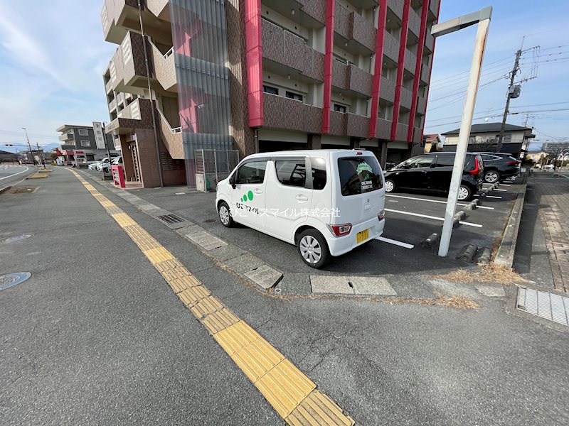 サンハウス光の森 駐車場