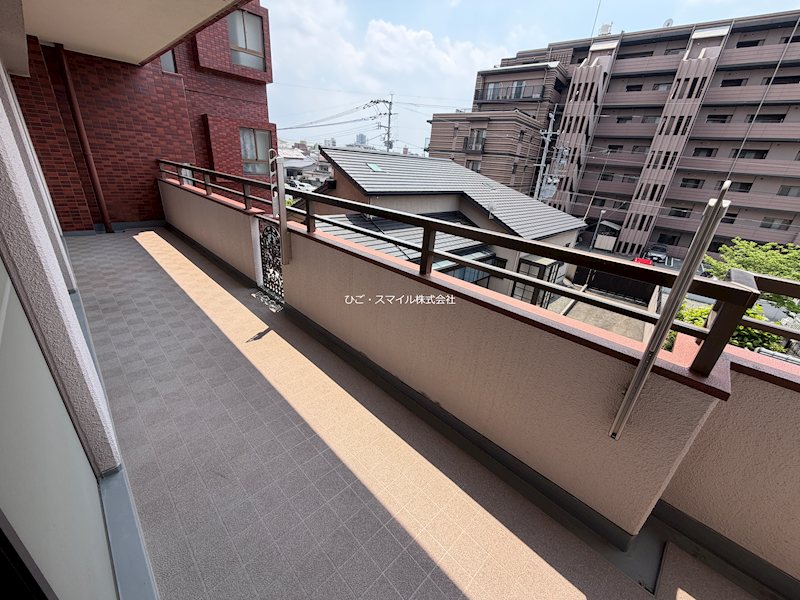 ロマネスク新屋敷 ベランダ