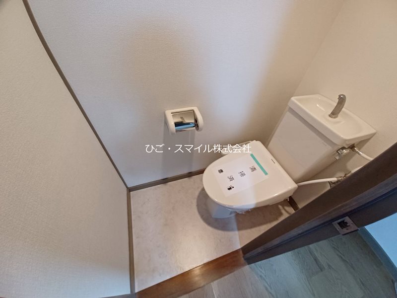 月出4丁目貸家 トイレ
