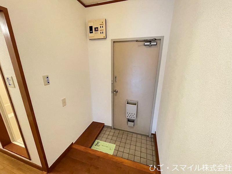 ブルーム 玄関