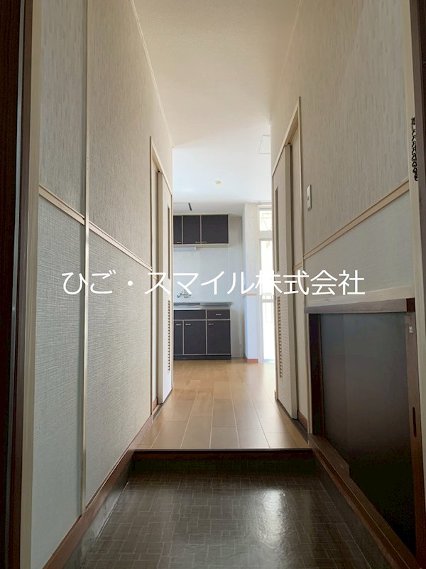 オネストビル 玄関