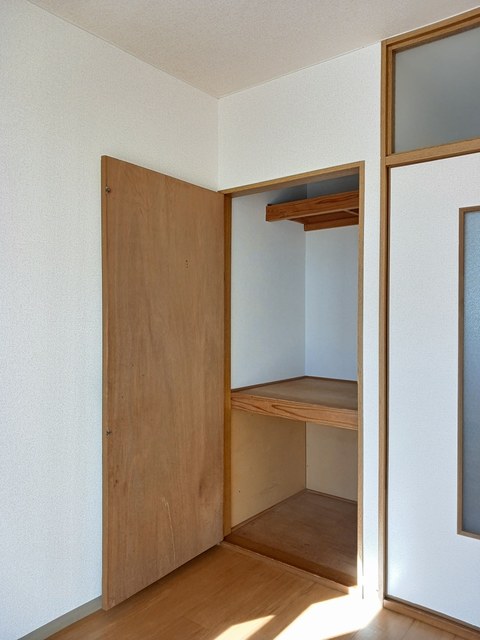 カーサウエダ 収納