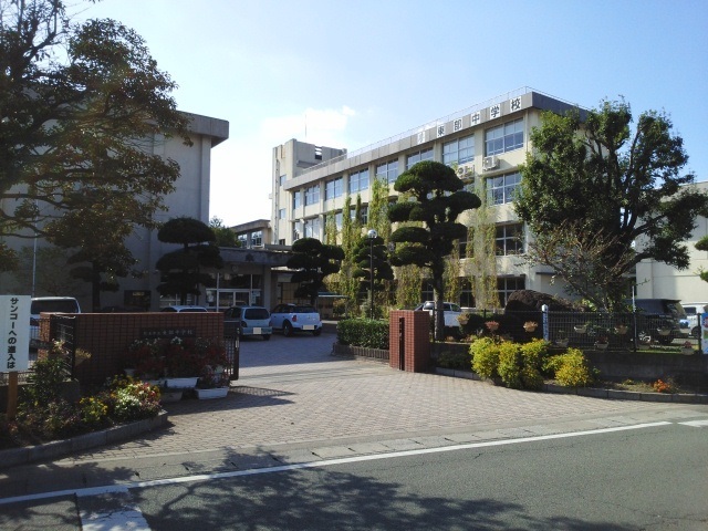 エクレール山本 その他