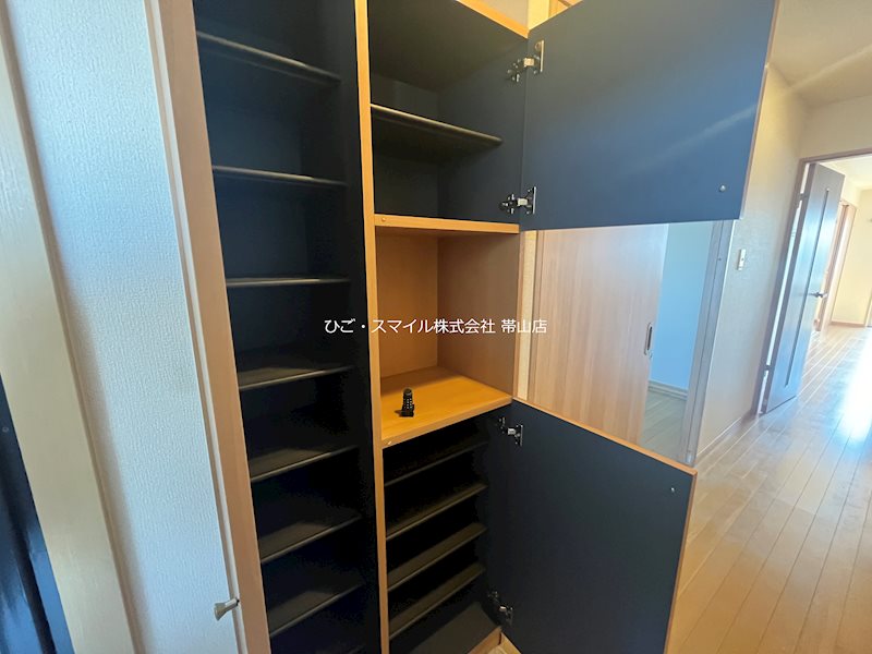グランメゾン小山 収納