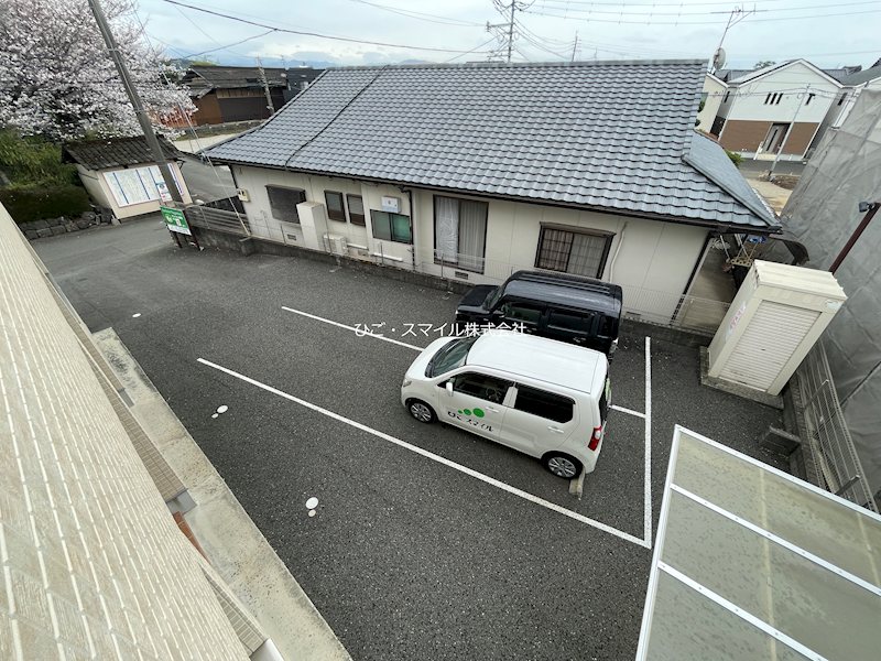 サンハイム長嶺 駐車場