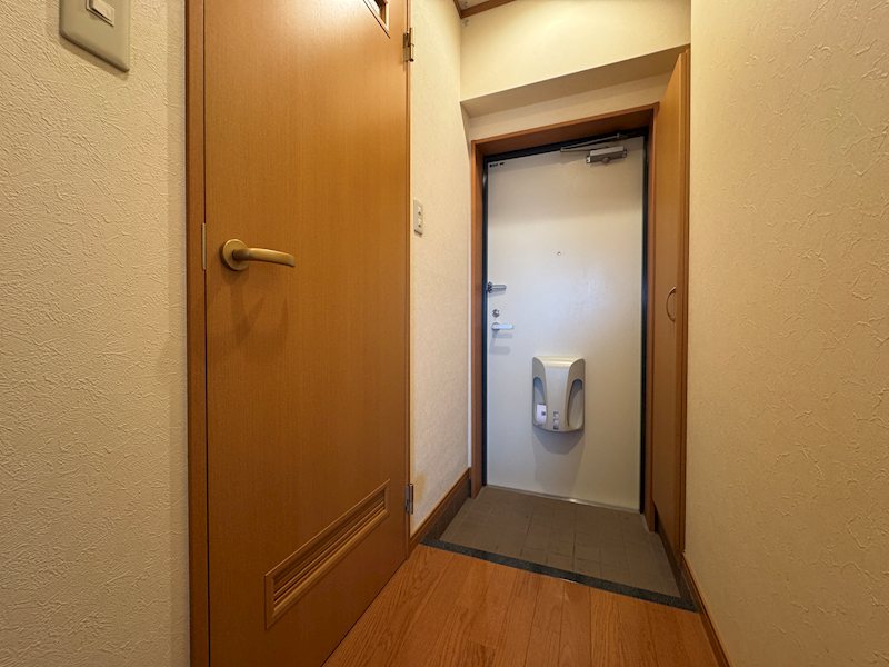 サンハウス光の森 玄関