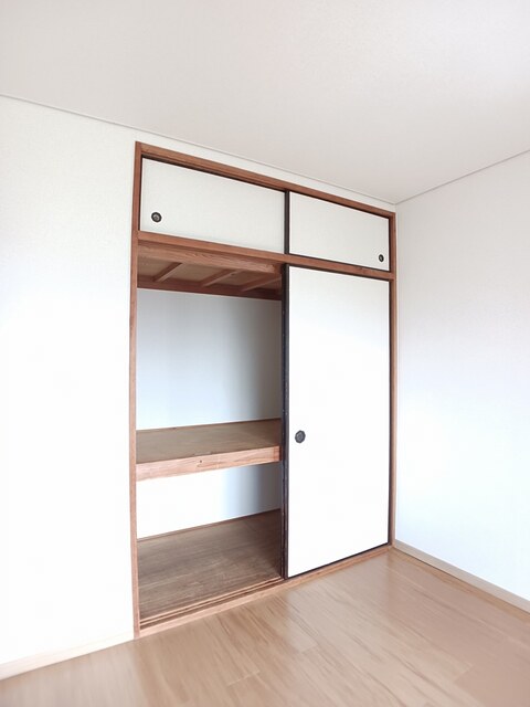 グリーンハイツＫ 収納