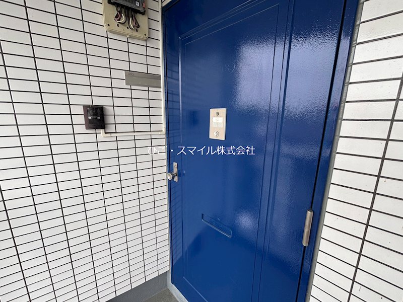 ロフティ尾の上 玄関