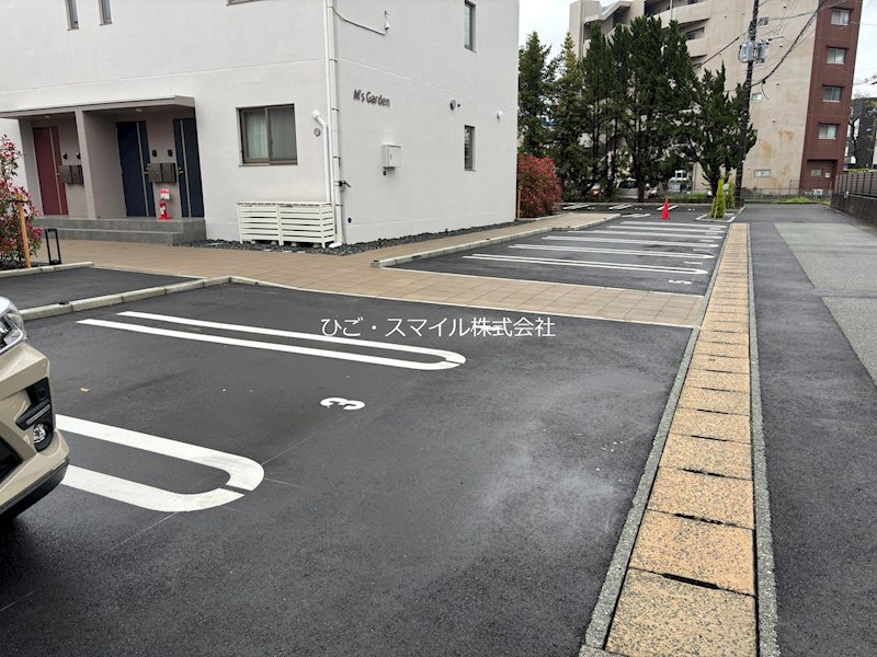 M’s Garden 駐車場