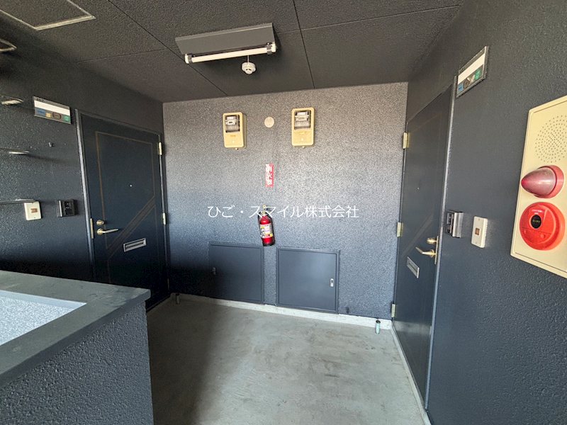 プラティーク月出 ロビー