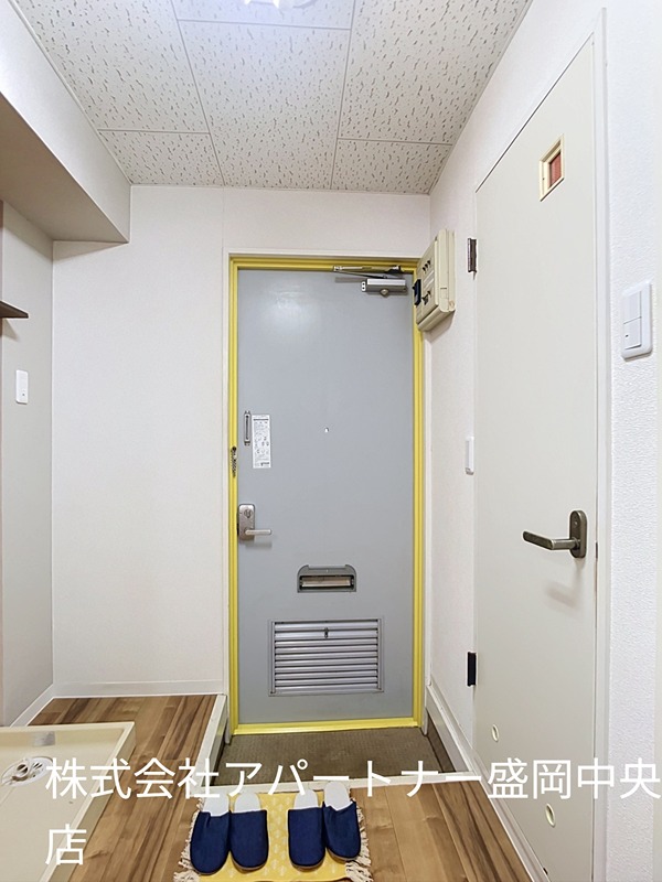 ベルシオン盛岡第一 玄関