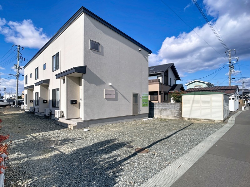 レジェルマン三本柳 駐車場