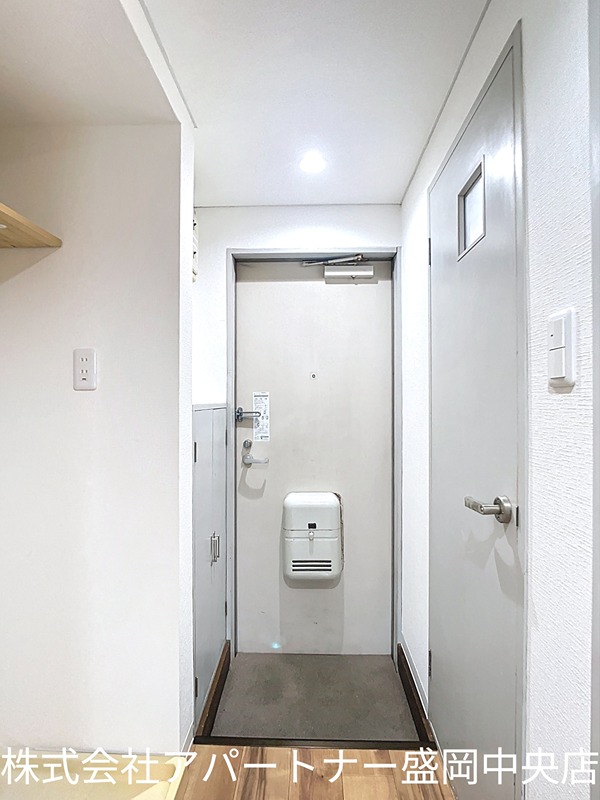 アップルハウス稲荷町A棟 玄関