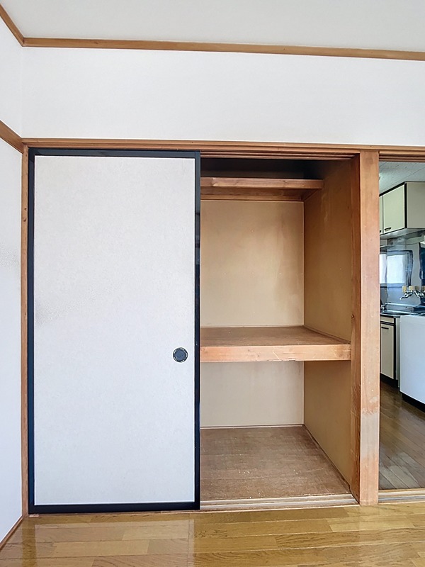 メゾンフレンド 収納