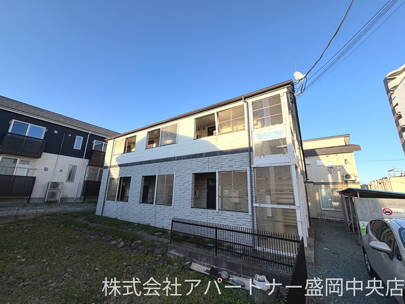 イーストパレス 外観