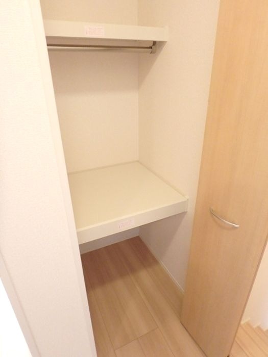 ボンシック　３番館 収納