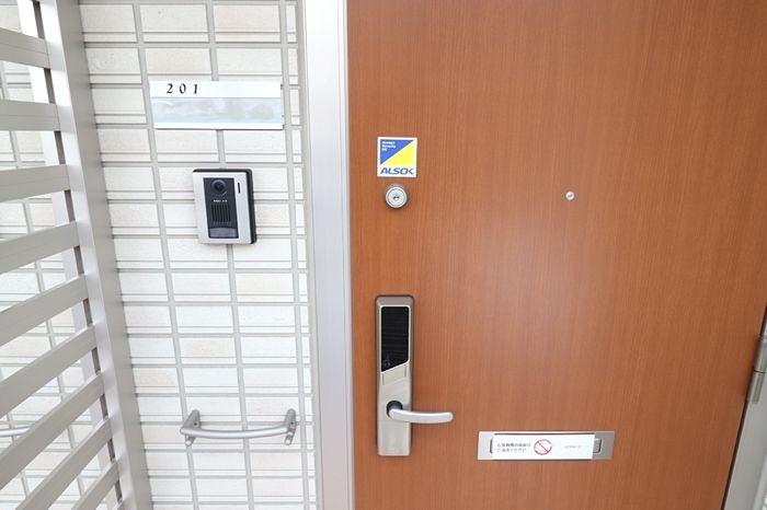 ボンシック　３番館 エントランス