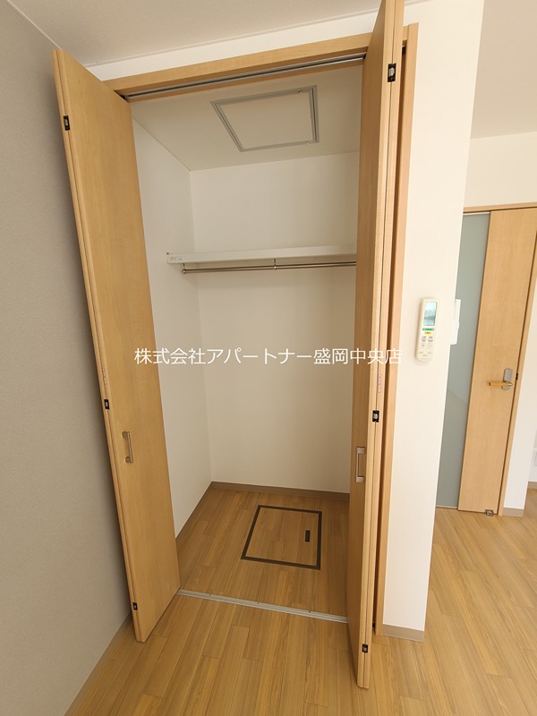 アーバンレイクⅢ 収納
