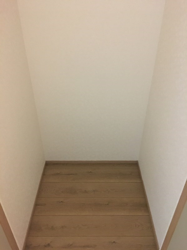 PLUM TREE弐番館 収納