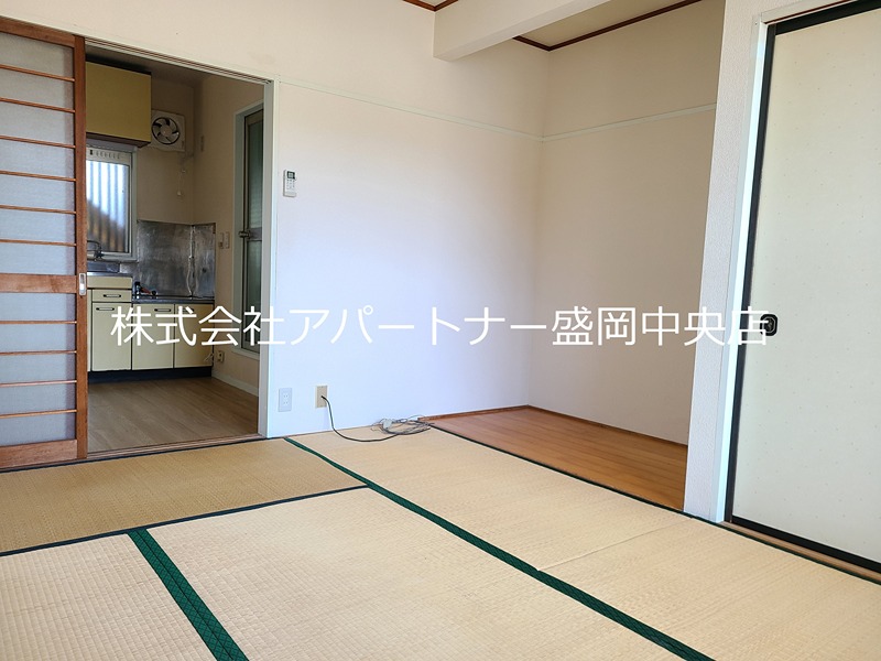 サニーヒルズ ベッドルーム