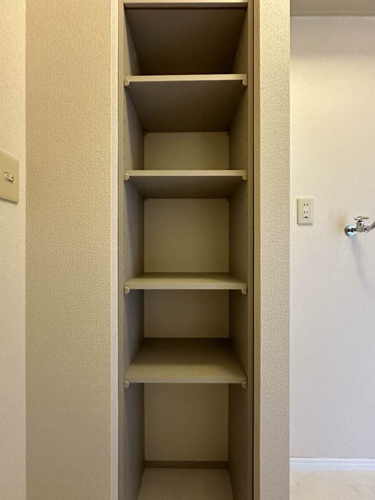 グランシード津志田　Ａ 収納