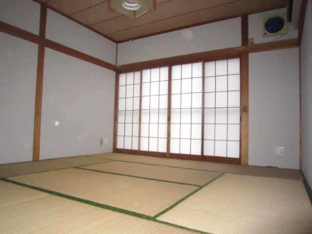 油井コーポ ベッドルーム