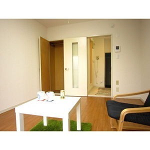 小松島コンパウンド ベッドルーム