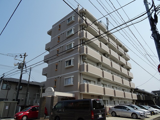 ロイヤルヒルズ成田町 302号室 外観