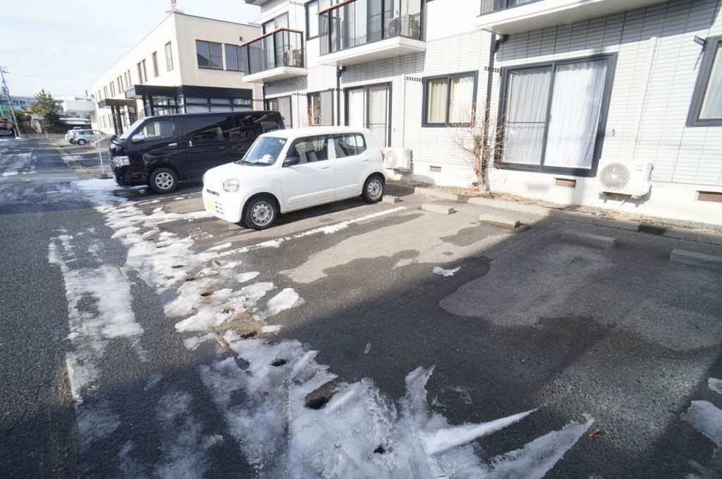 ディアス上堂　Ｄ 駐車場