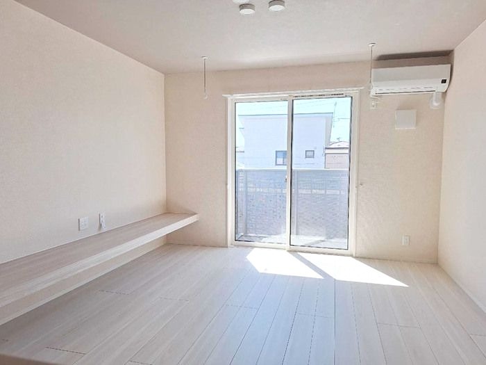 Ｄ－ＲＯＯＭ大館町 リビング