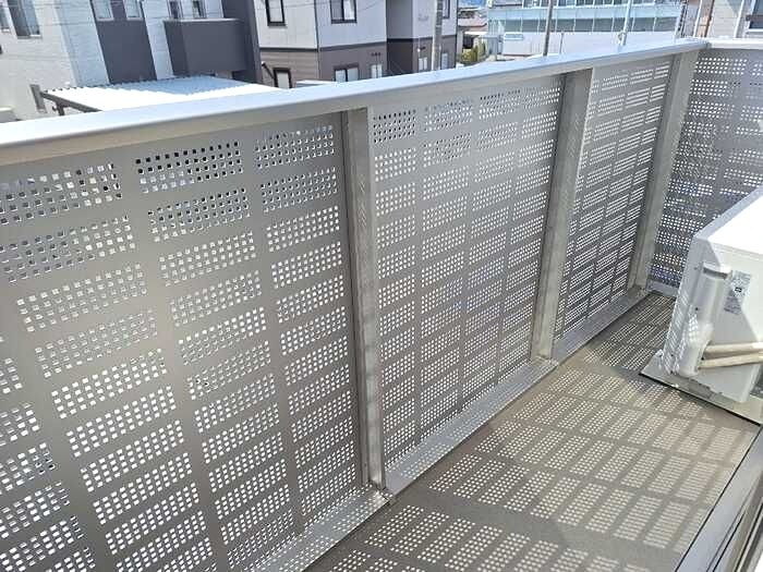 Ｄ－ＲＯＯＭ大館町 ベランダ