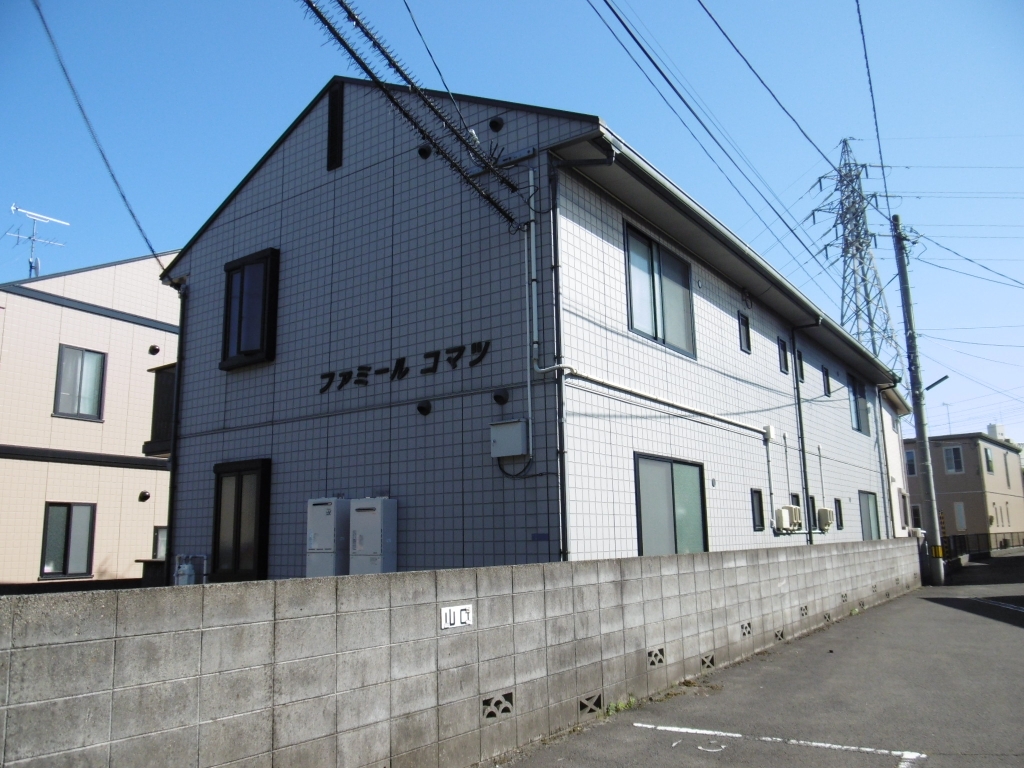 ファミール　コマツ 外観写真