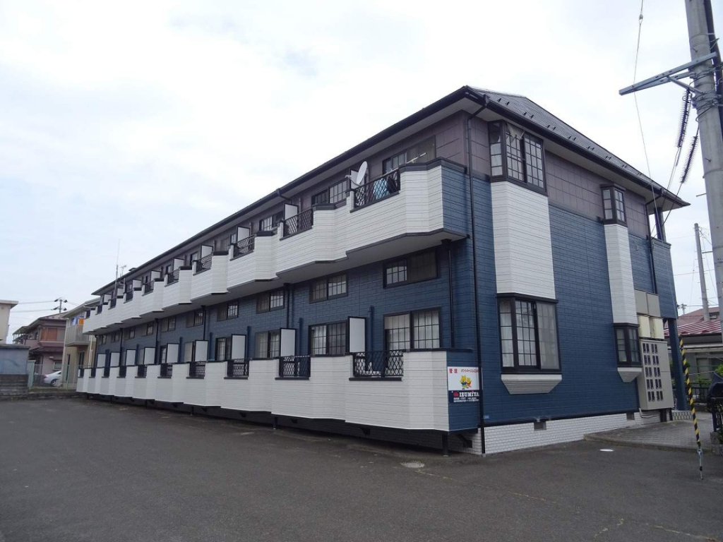 ホワイトキャッスルｏｚａｗａ 111号室 外観