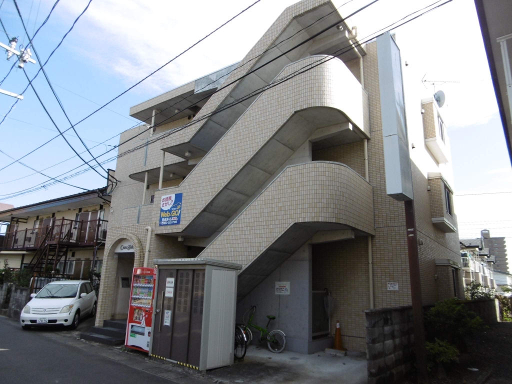 Ｃａｓａ　Ｔｕｔｔｉ 301号室 外観