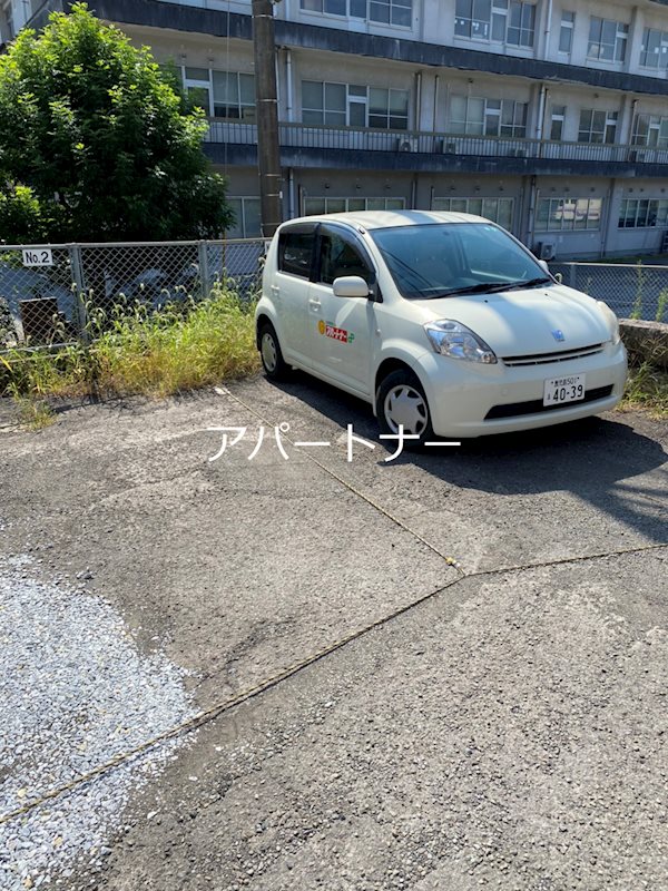 アップルハウス慶京 駐車場