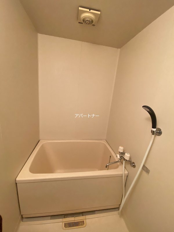 第８松山ビル 風呂画像