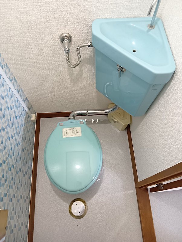 第８松山ビル トイレ