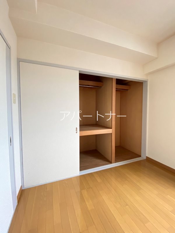 グレイスドミールはやま 収納