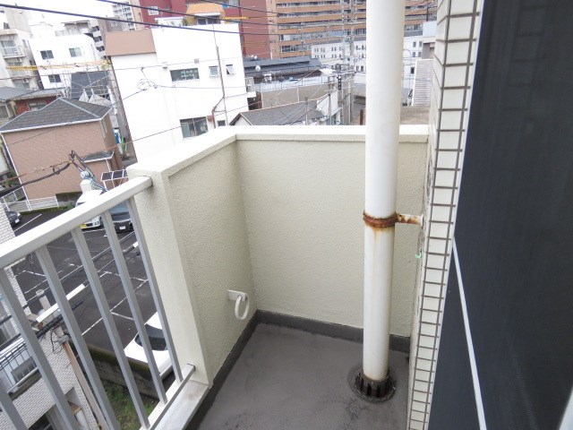 アムティ新屋敷 ベランダ