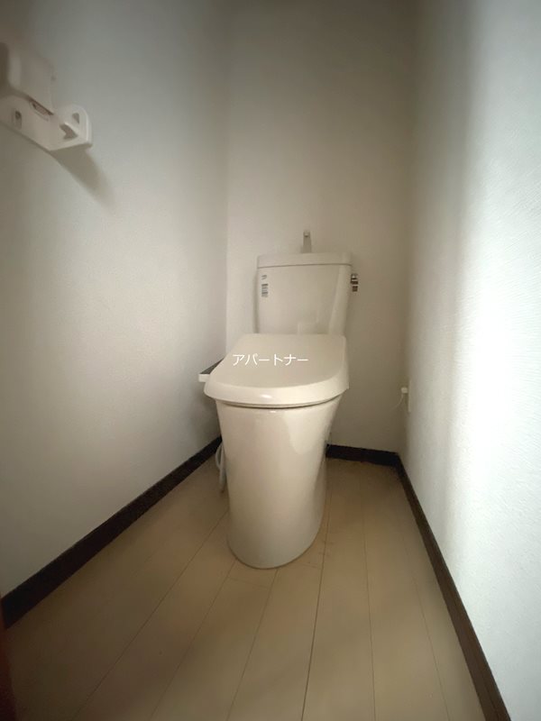 アムティ新屋敷 トイレ