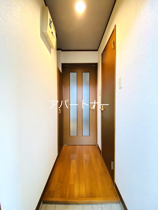 JビルB棟 玄関