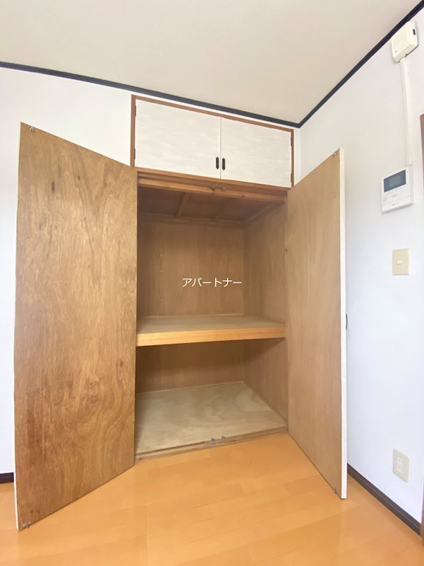 パーソネージュ鴨池 収納