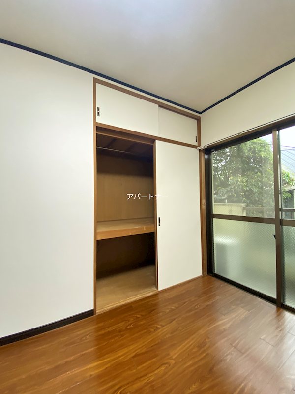 パーソネージュ鴨池 収納
