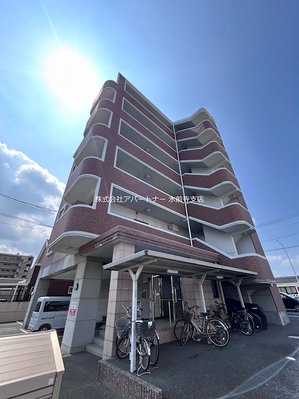 メゾンロイヤル 外観