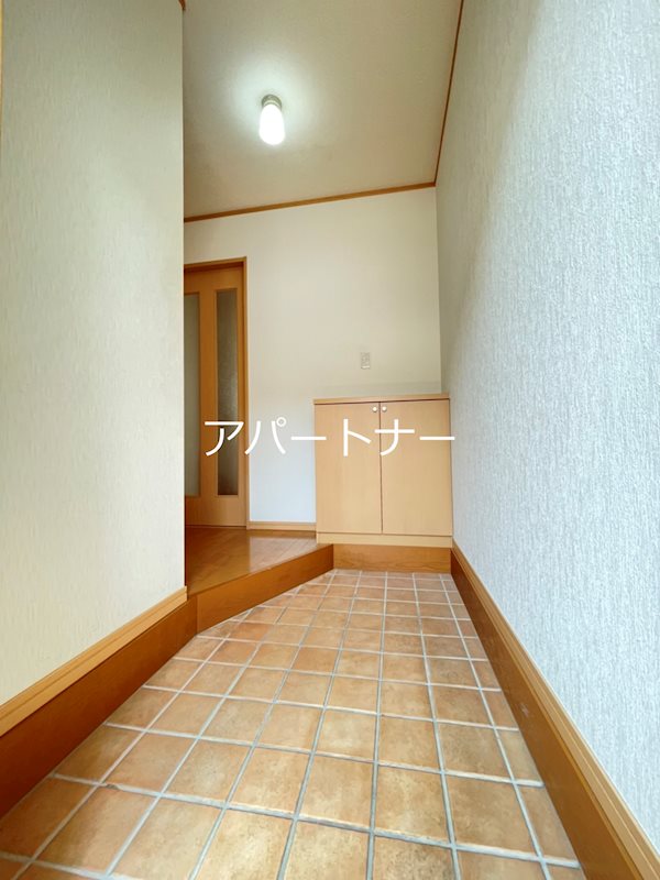 ディライトハイムB棟 玄関