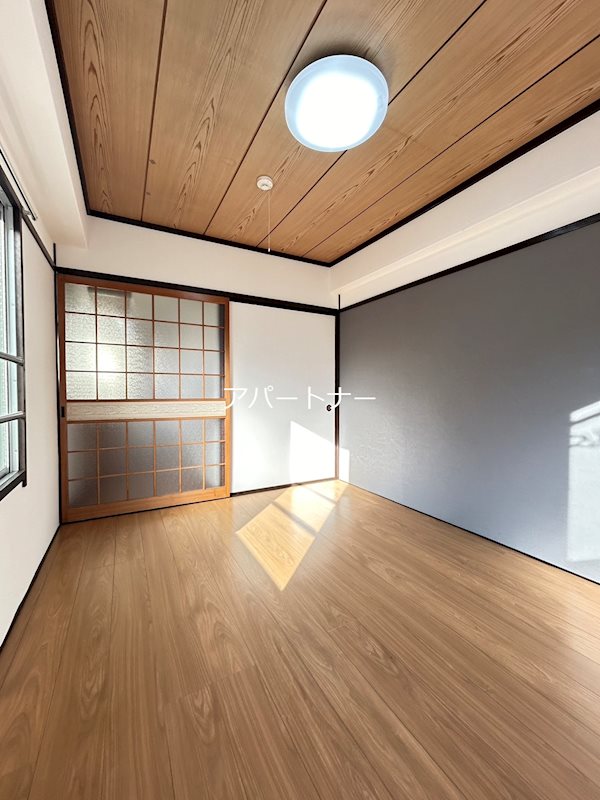 村永マンション ベッドルーム