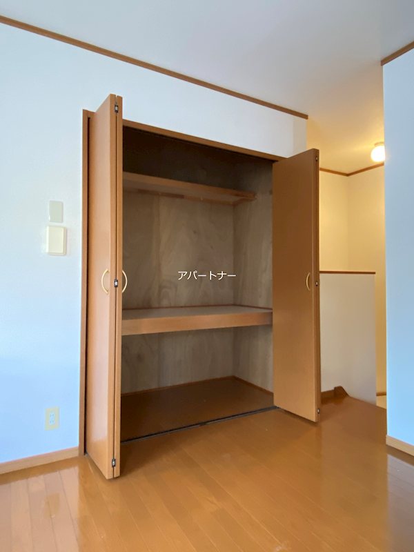 コーポ荒田 収納