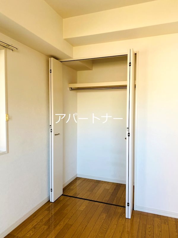 Royal Century 収納
