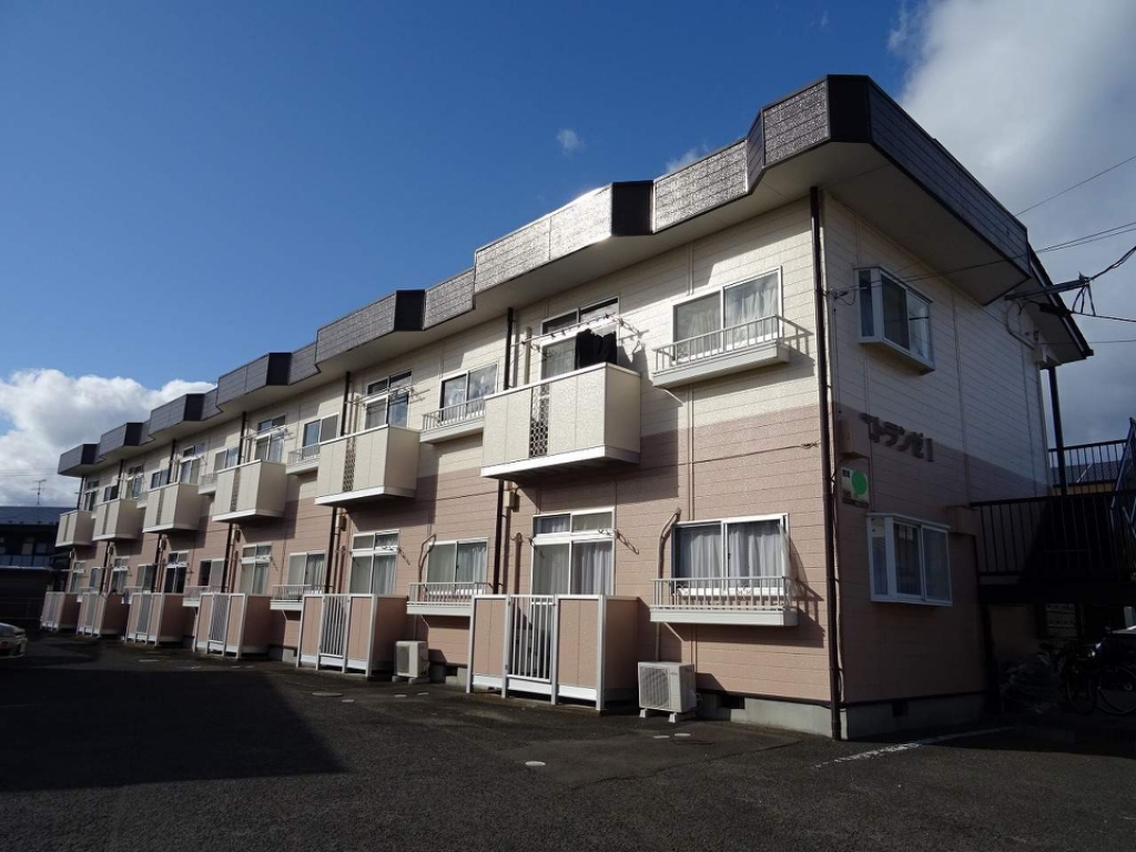 エトランゼⅠ 102号室 外観