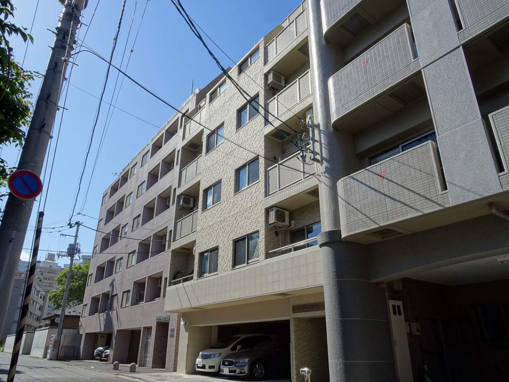 カラーズガーデン榴岡 603号室 外観